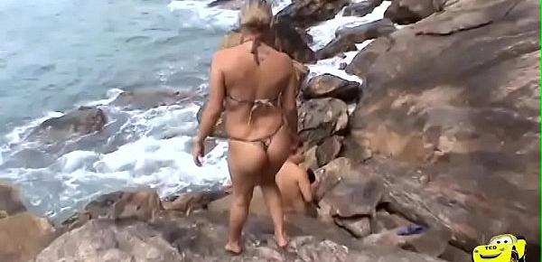  Orgia beira Mar com Paquita23 - Marcelle Fiore - El Toro De Oro e Paty Bumbum